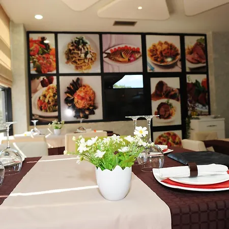 Class Hotel 4*